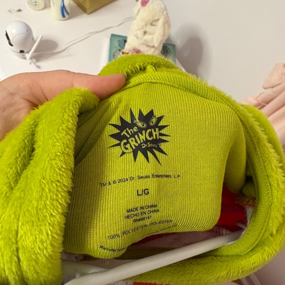 Grinch Santa onsie ! Size large . NWOT - Picture 3 of 5